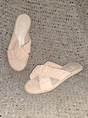EILEEN FISHER-Ruched Crossover Slide Sandals-Beige/Peach Nubuck-Sz 7.5-Near Mint